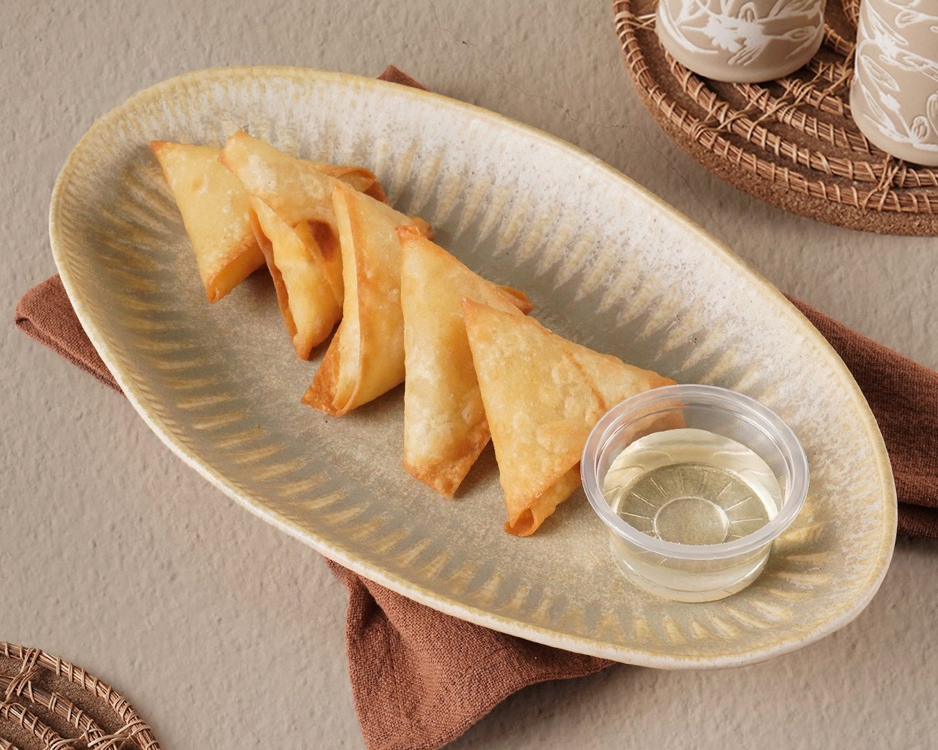 Samosa white cheese with mint